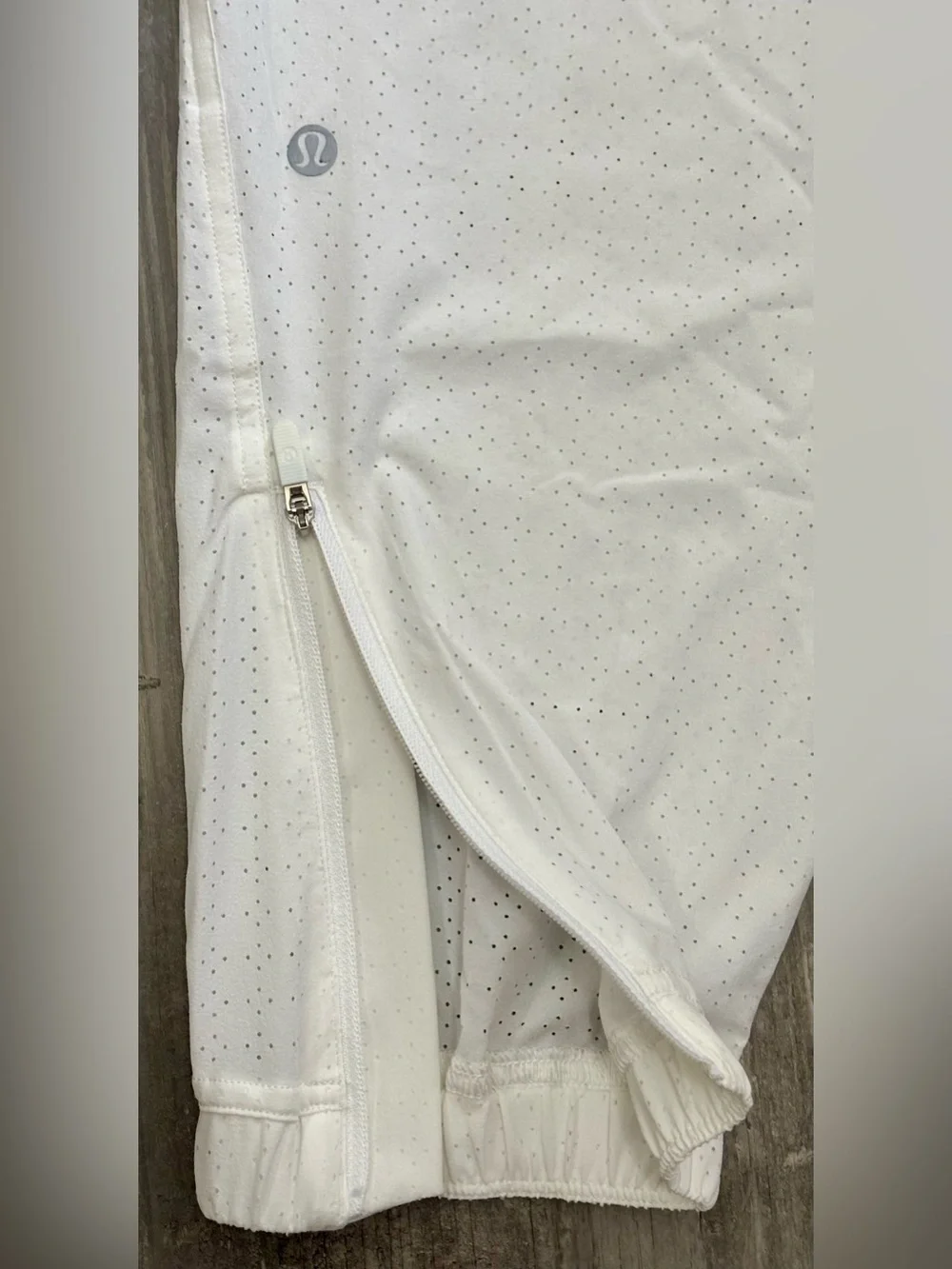 Lululemon Women’s Adapted State Perforated HR Jogger - Size 6 - White